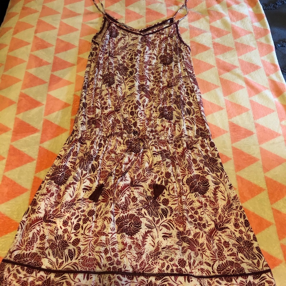 Cream and maroon dress with tassel drawstring